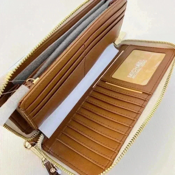 Michael Kors jet set large continental wallet vanilla new - Picture 5 of 5